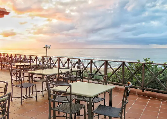 San Lameer Lux By Top Destinations Rentals